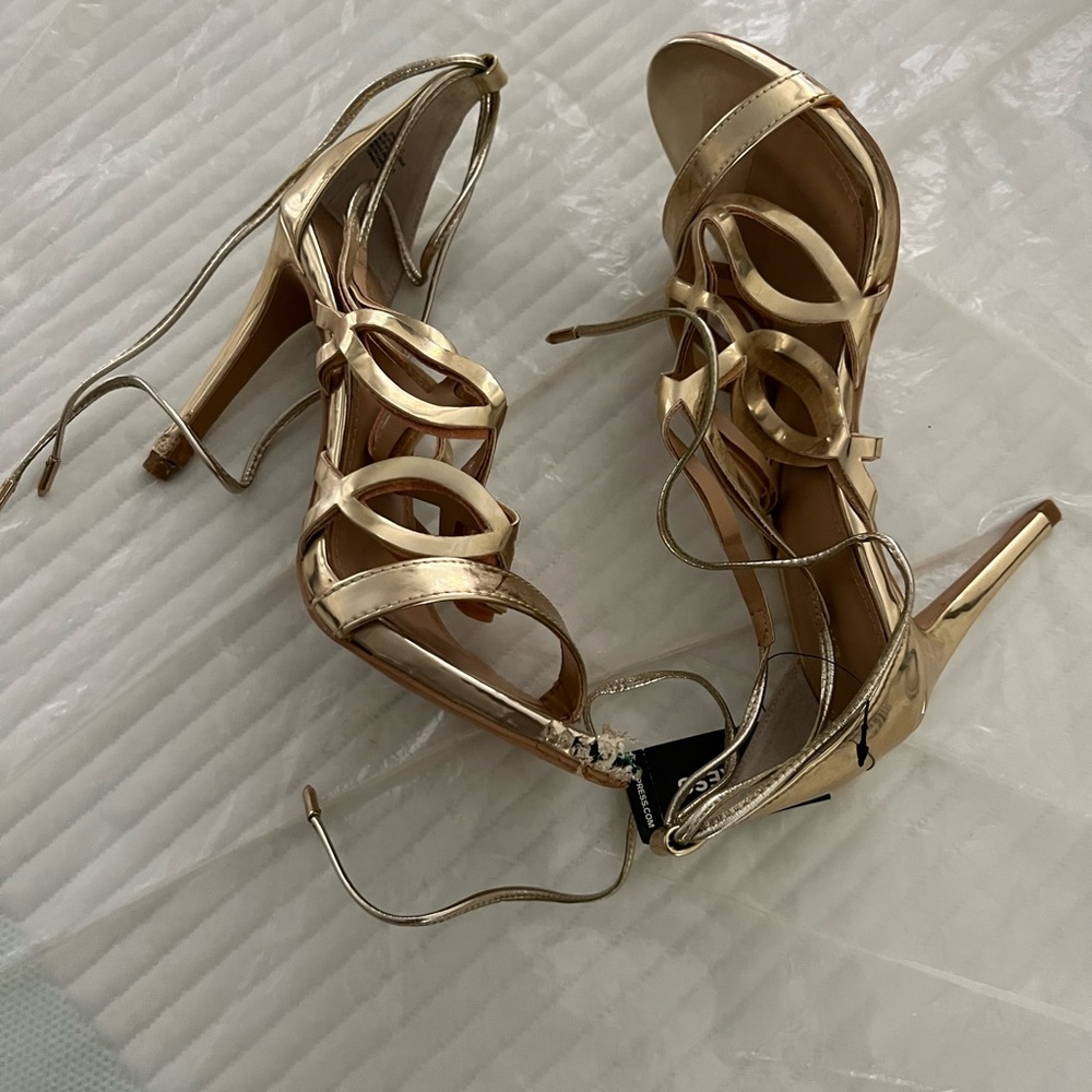 Ivanka Trump shoes by Express